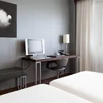 Ac By Marriott بيزا